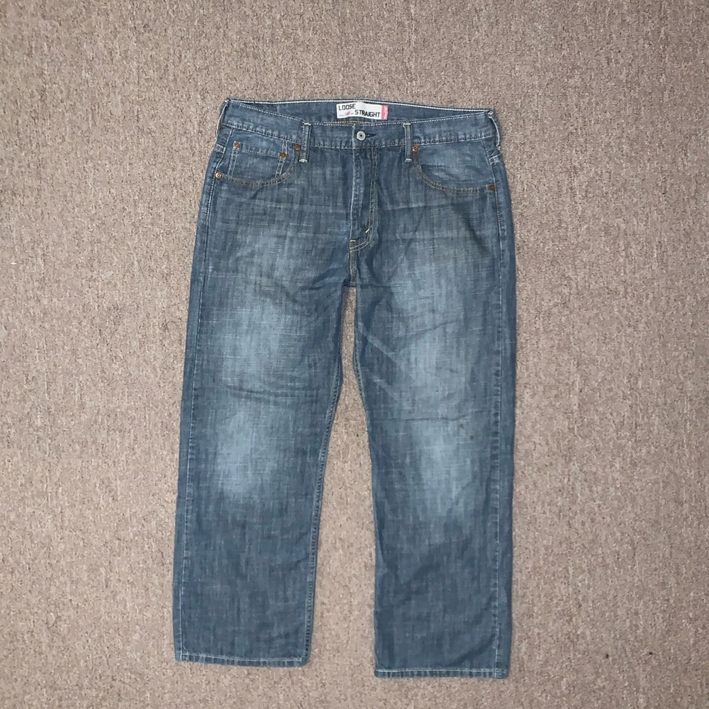 Men’s Levi jeans (569)